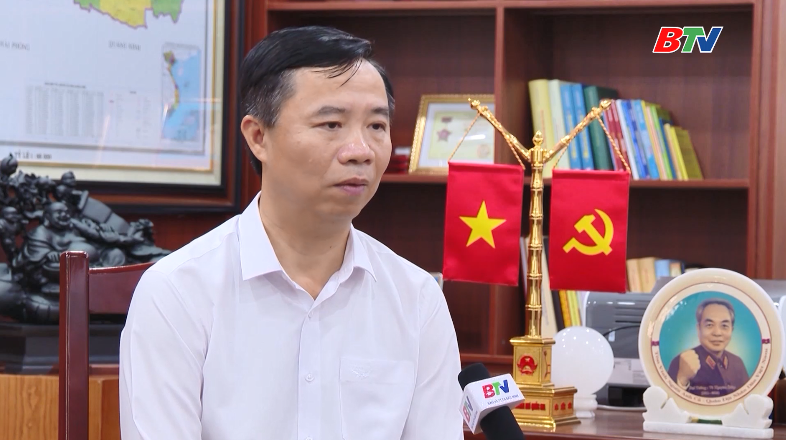 phong_su_nong_nghiep_vung_vang_trong_gian_kho_17024724092025.mp4